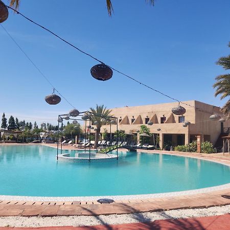 Les Jardins D Amizmiz 6 Piscines Bed & Breakfast Wawizelte Exterior photo