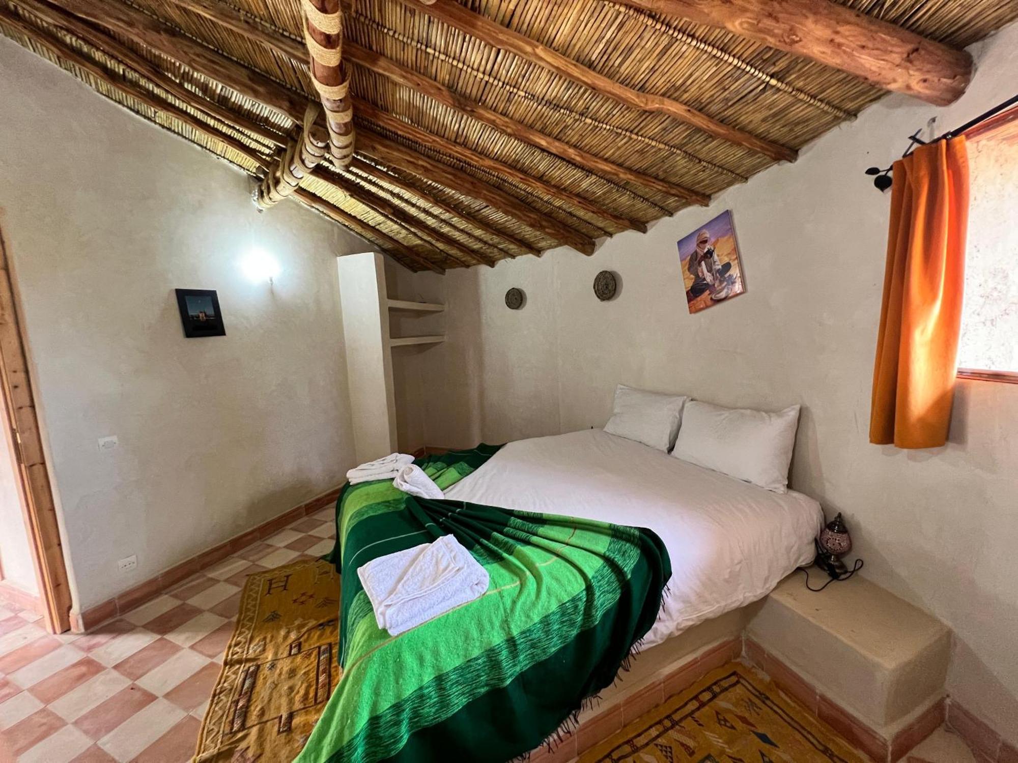 Les Jardins D Amizmiz 6 Piscines Bed & Breakfast Wawizelte Exterior photo