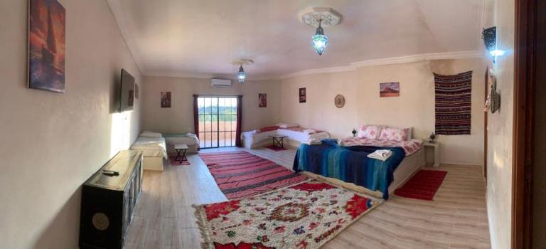 Les Jardins D Amizmiz 6 Piscines Bed & Breakfast Wawizelte Exterior photo